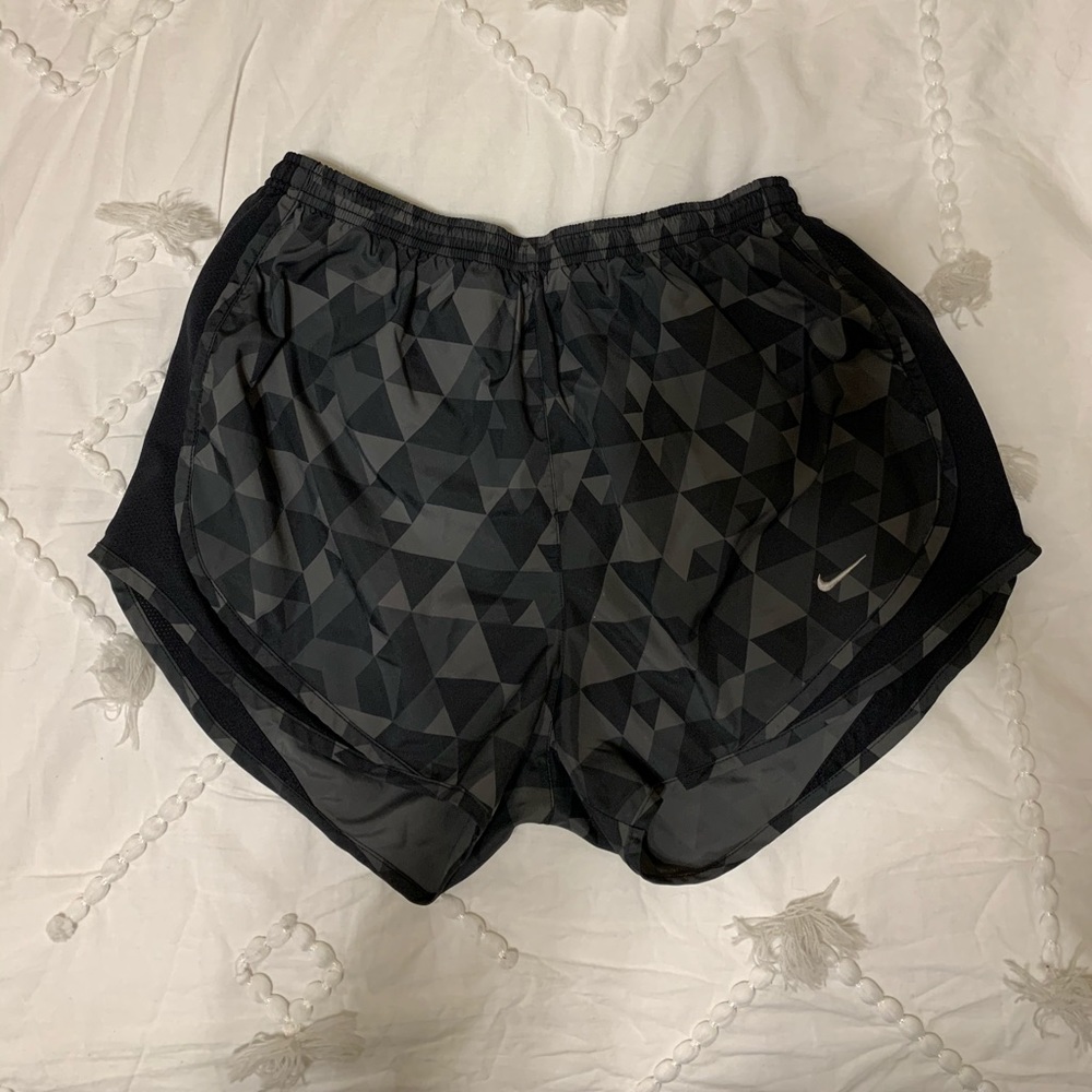 Nike black/grey prism running shorts